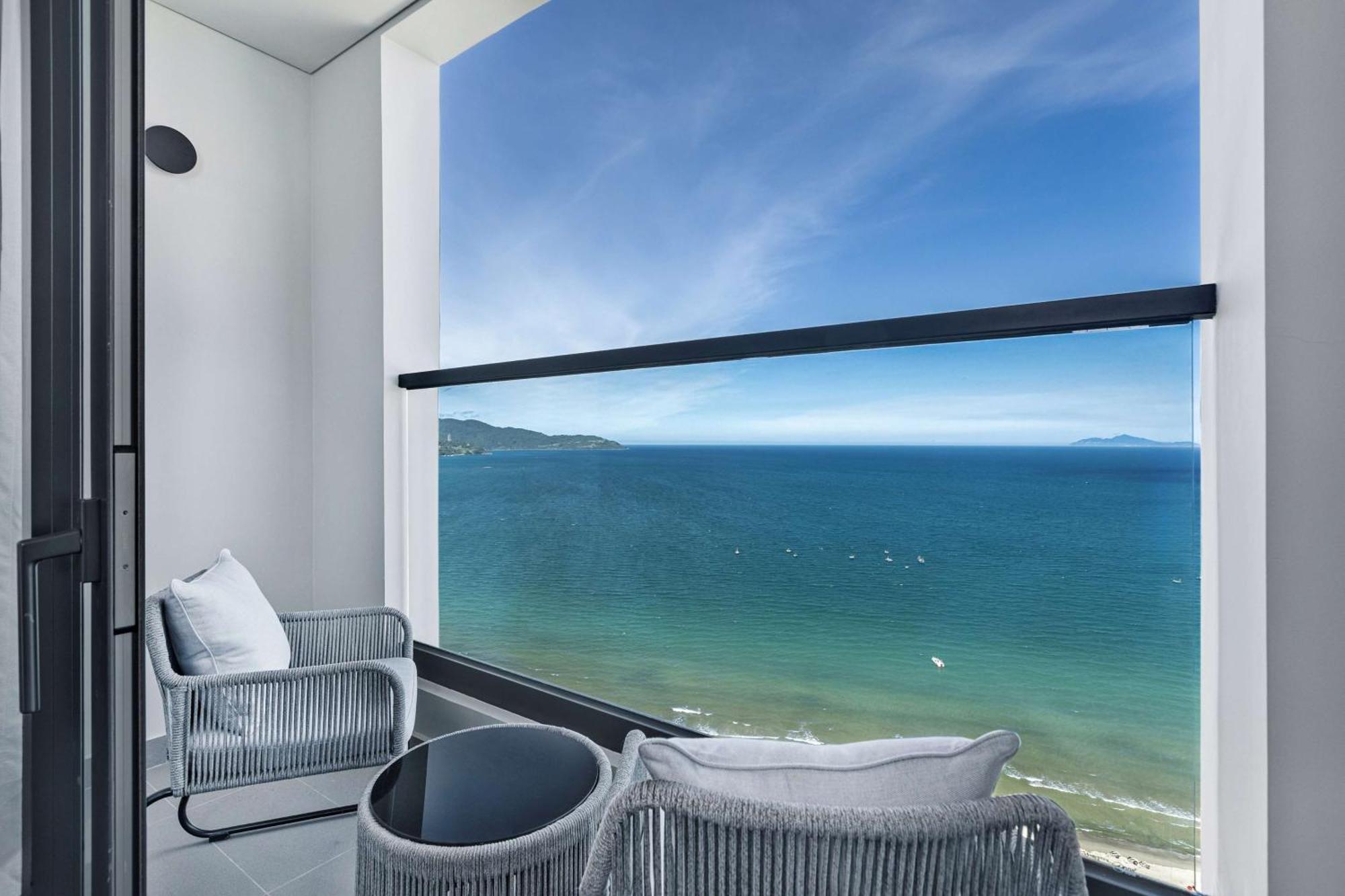 Hotel Radisson Red Danang Exterior foto